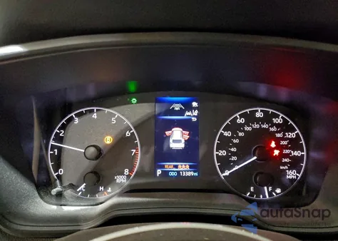 2024 Toyota Corolla Cross Le z USA, uszkodzony, nr VIN 7MUCAABG4RV117459